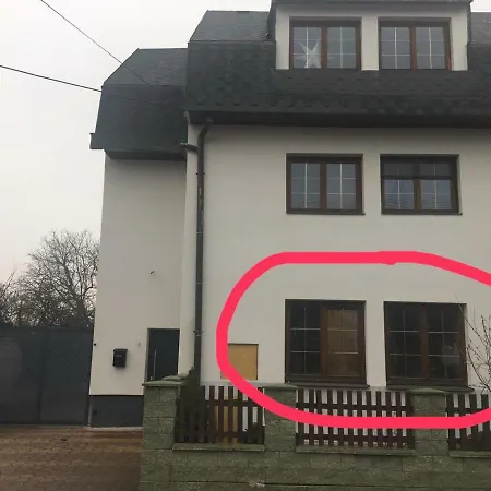 Apartment Dubnica Prejta Dubnica nad Vahom Exterior photo